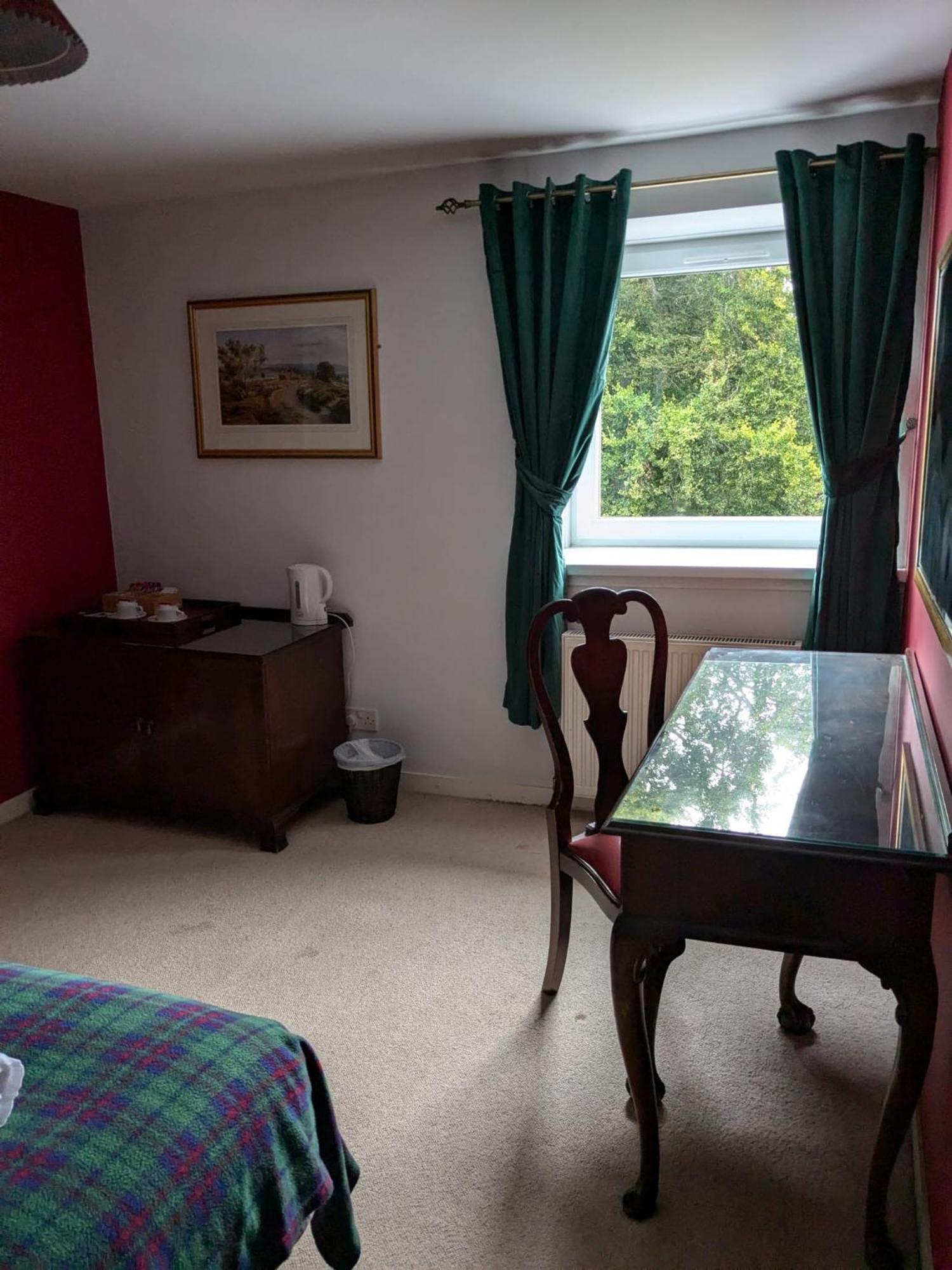 Bennachie Lodge Hotel In Kemnay 因弗鲁里 外观 照片